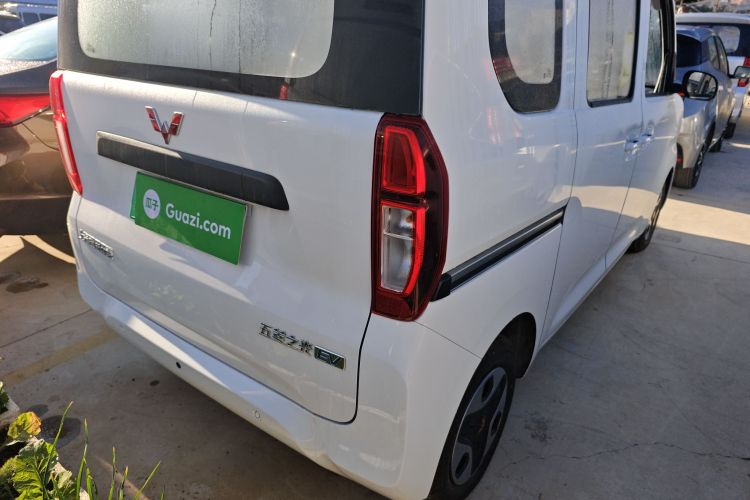 五菱汽车 五菱之光新能源 2025款 201km 舒适型车身外观6006