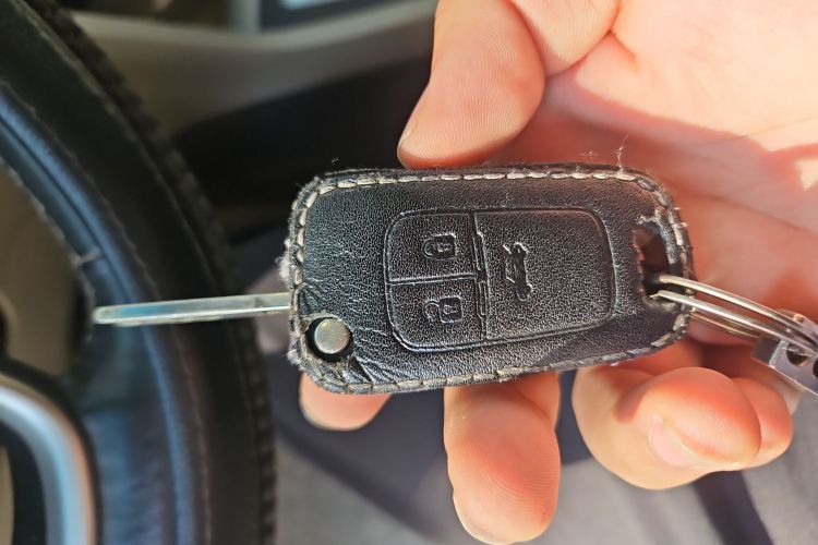 别克 英朗 2018款 15T 双离合精英型 国V中控内饰11