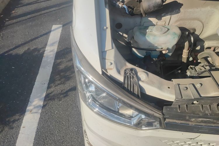 东风御风 御风EM26 2023款 标准版 41.472kWh 河南锂动局部细节9006