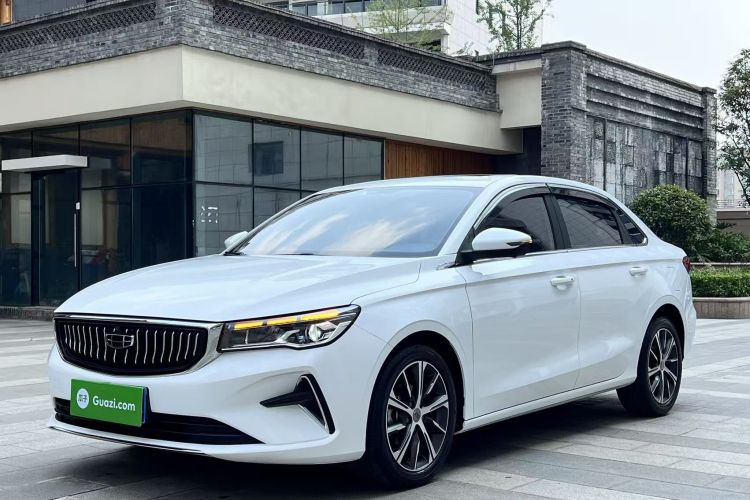 吉利汽车 帝豪 2022款 第4代 1.5L CVT旗舰型车身外观1