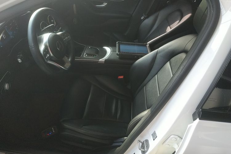 奔驰C级 2021款 C 260 L 运动星耀臻藏版中控内饰19