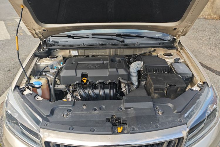 吉利汽车 帝豪 2018款 1.5L CVT向上互联版机舱底盘24
