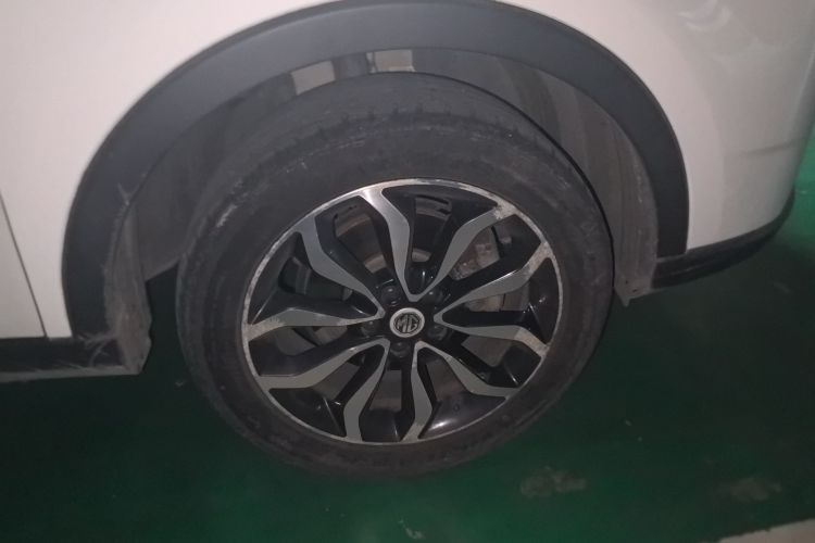 名爵 锐腾 2016款 1.5TGI TST豪华版车身外观6007