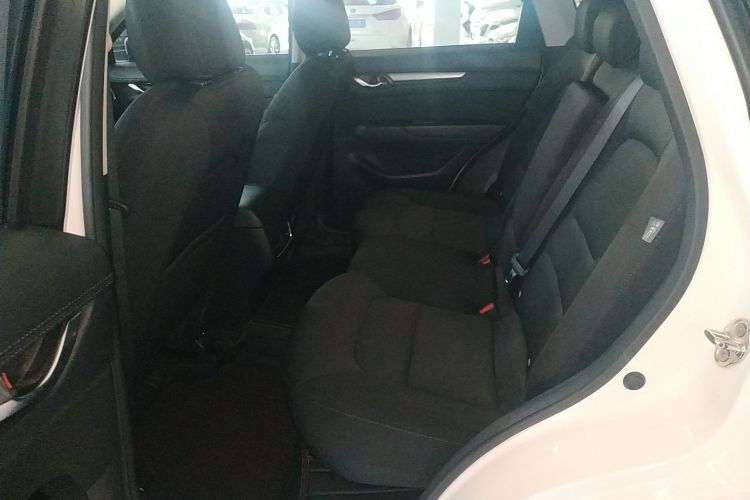 马自达CX-5 2020款 改款 2.0L 自动两驱智慧型中控内饰21