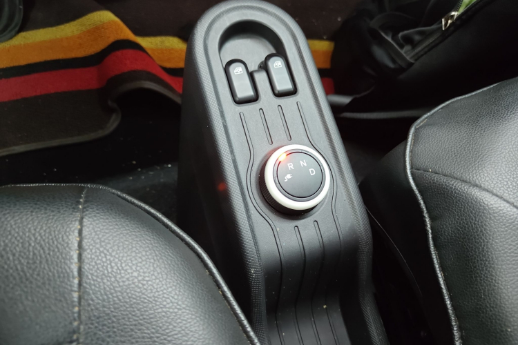 五菱汽车 宏光MINIEV 2022款 马卡龙臻享款 磷酸铁锂局部细节18