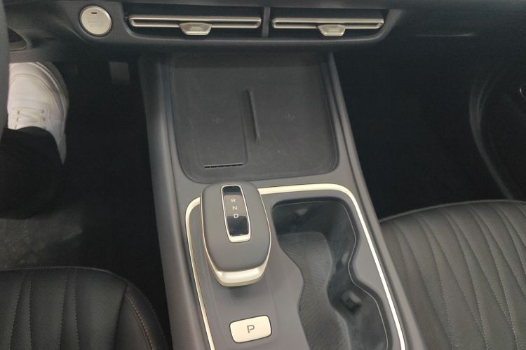 长安 逸动 2026款 第四代 1.5T 500Bar 智享型中控内饰18