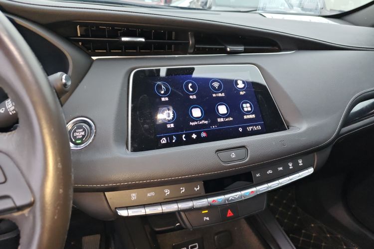 凯迪拉克XT4 2018款 28T 两驱技术型中控内饰16