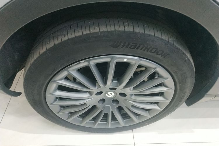 零跑汽车 零跑C11 2023款 增程 285智享版车身外观6008