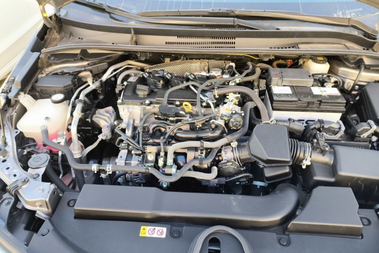 丰田 卡罗拉 2022款 TNGA 1.5L CVT先锋版机舱底盘24