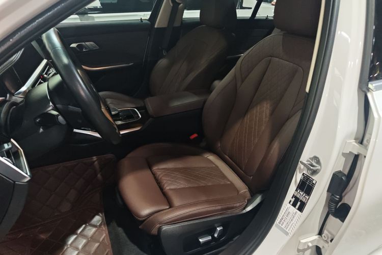 宝马3系 2022款 325Li M运动套装局部细节19