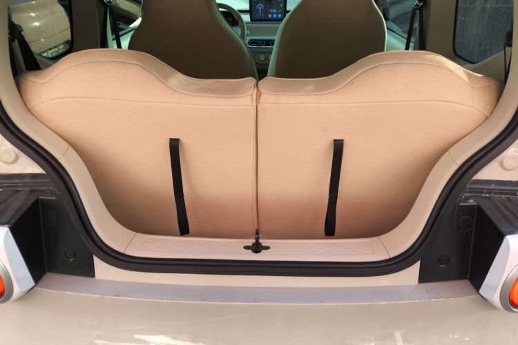 五菱汽车 宏光MINIEV 2024款 第三代 215km 青春版局部细节23