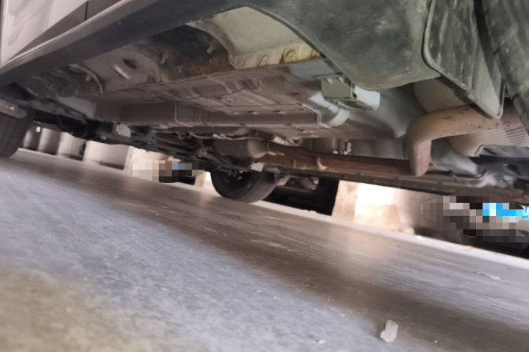 广汽传祺 传祺GS4 2016款 235T G-DCT精英版局部细节9003