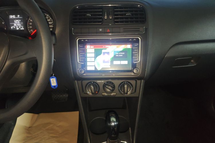 大众 Polo 2016款 1.4L 自动风尚型局部细节16