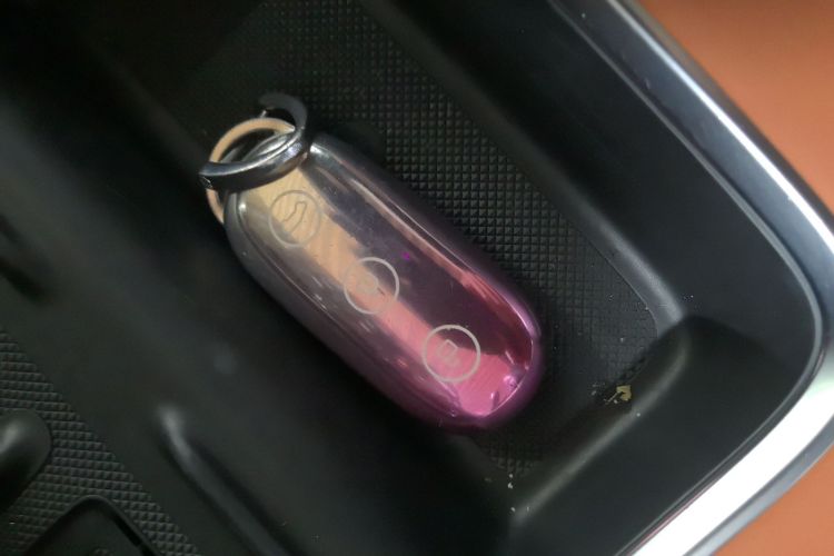 理想汽车 理想L9 2024款 Pro中控内饰7001