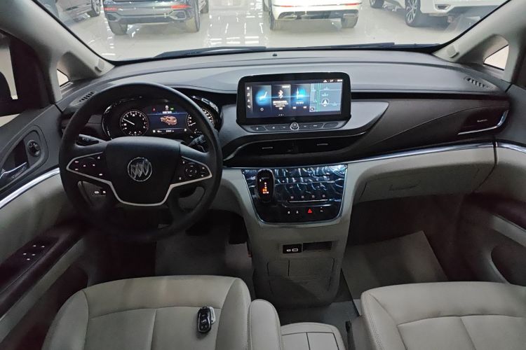 别克GL8 2023款 陆上公务舱 智享型中控内饰7002