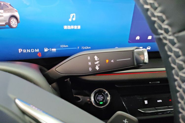 别克 昂科威 2025款 25T 进享白金版中控内饰18