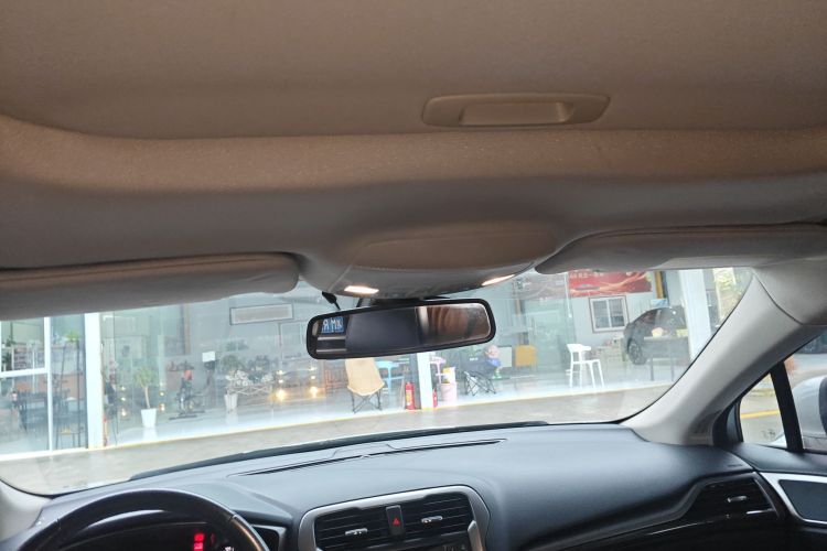 福特 蒙迪欧 2017款 EcoBoost 200 时尚型中控内饰22