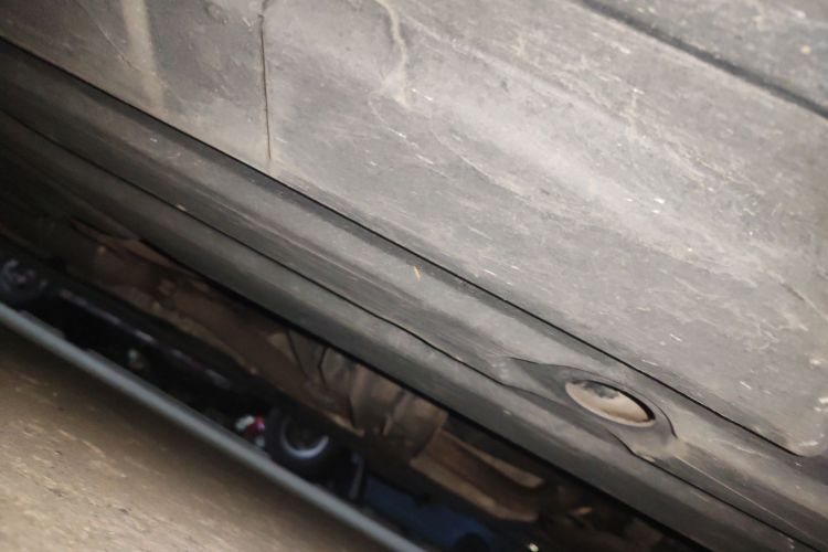 奔驰R级 2010款 R 350 L 4MATIC局部细节9001