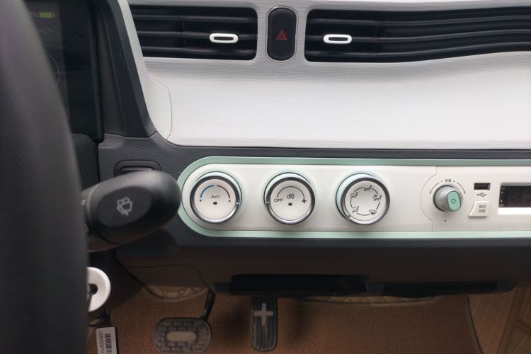 五菱汽车 宏光MINIEV 2022款 马卡龙臻享款 磷酸铁锂局部细节16