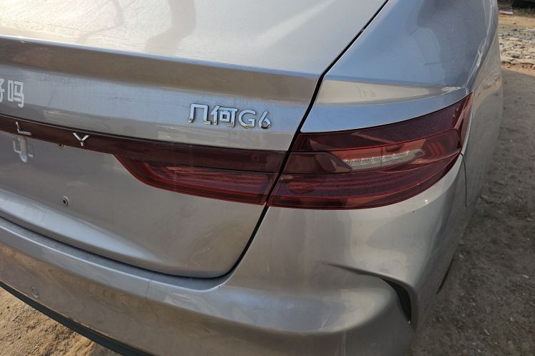 吉利几何G6 2024款 500KM 旗舰型车身外观6006