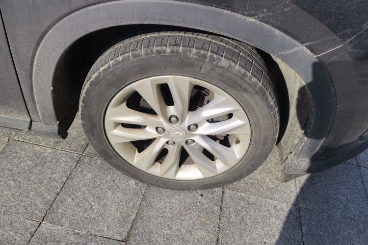 雪佛兰 沃兰多 2019款 530T 自动劲享版（5+2款） 国VI车身外观6007