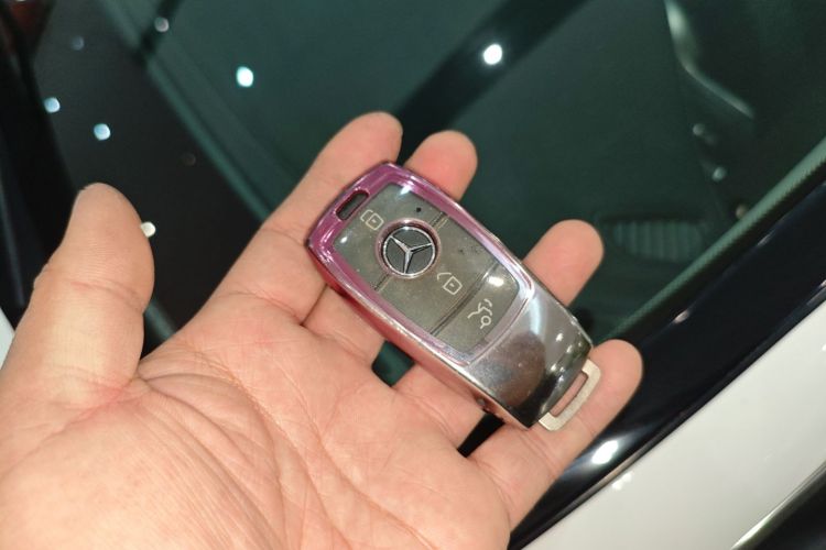 奔驰C级 2021款 C 260 L 运动版中控内饰11