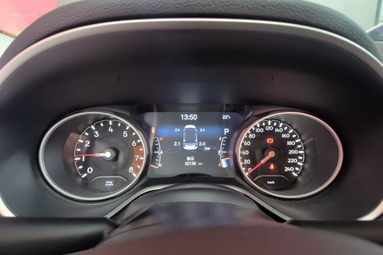 Jeep 指南者 2017款 200T 自动家享版中控内饰14