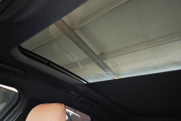 林肯 冒险家 2022款 2.0T 两驱尊雅版中控内饰22