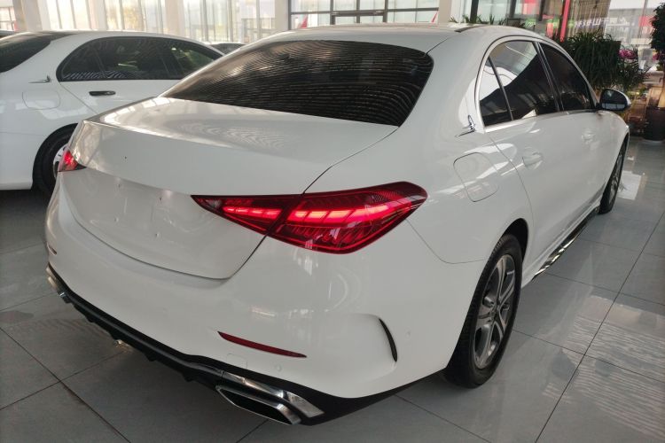 奔驰C级 2022款 C 200 L 运动版车身外观7