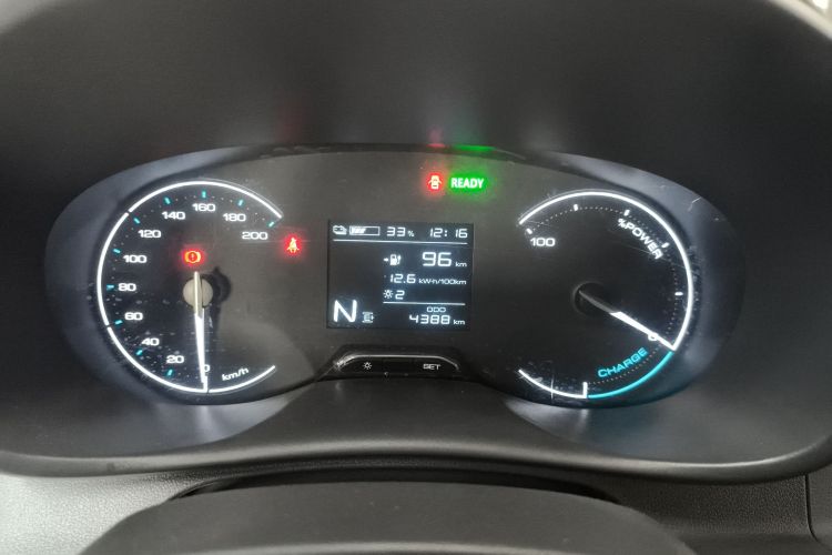 五菱汽车 五菱宏光新能源 2024款 纯电版 300KM 标准型局部细节14