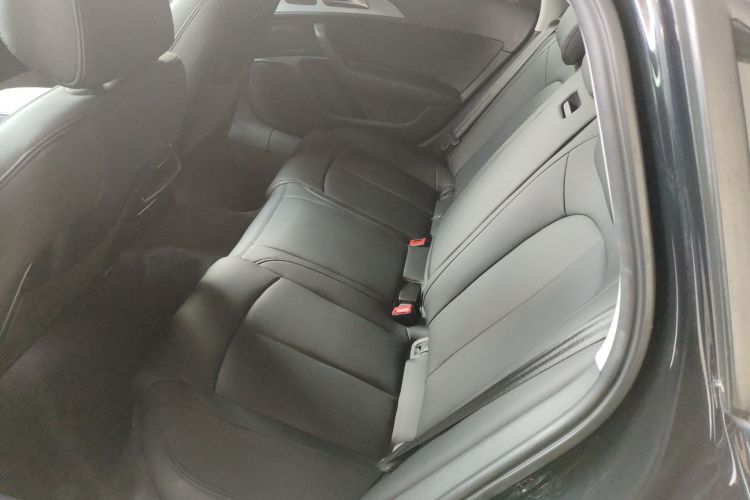 奥迪A6L 2014款 TFSI 标准型中控内饰21