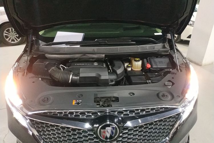 别克GL8 2020款 Avenir艾维亚 六座贤礼版局部细节24