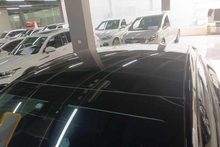 特斯拉 Model Y 2021款 标准续航后驱版局部细节57