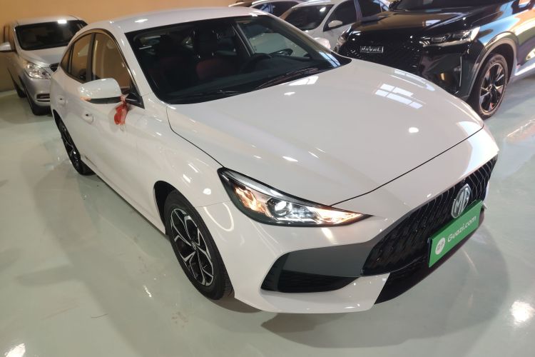 名爵 MG5 2023款 180DVVT 手动风尚版车身外观3