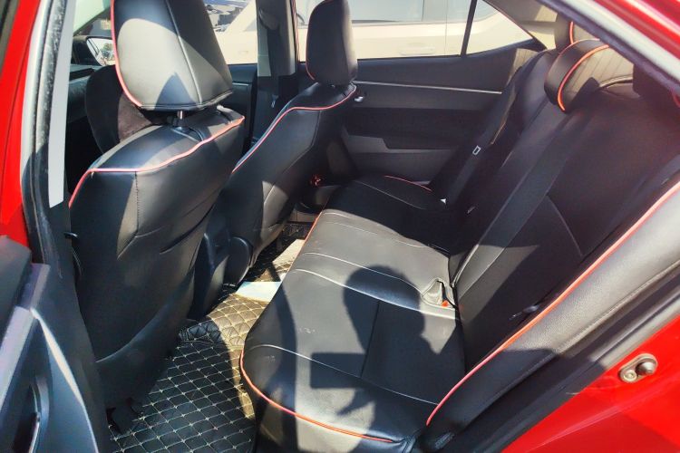 丰田 卡罗拉 2014款 1.6L CVT GL中控内饰21