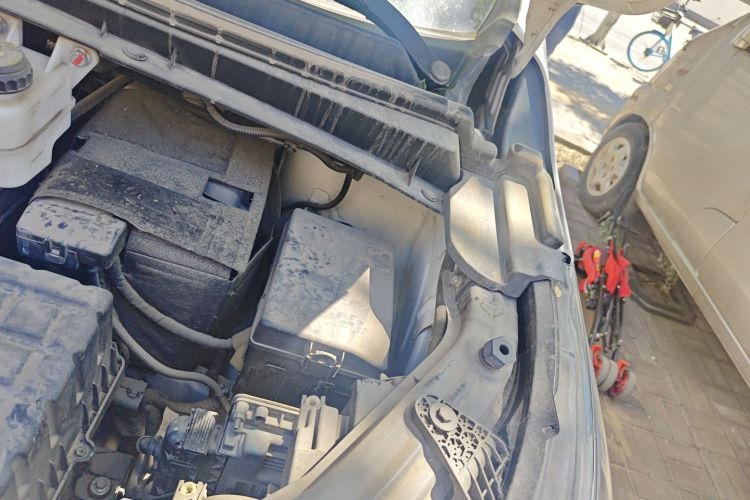 广汽传祺 传祺M6 2019款 270T DCT尊享版（七座）国VI局部细节9006