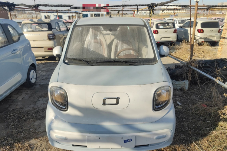 奔腾小马 2026款 222km 萌趣马 Plus车身外观2