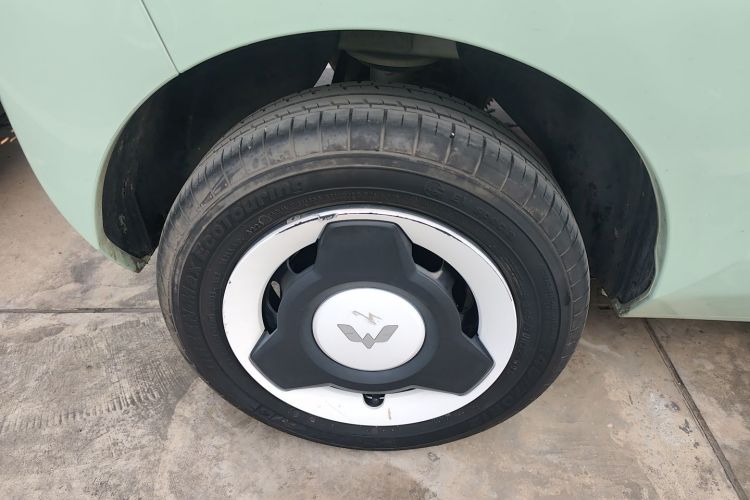 五菱汽车 宏光MINIEV 2021款 马卡龙臻享款 三元锂车身外观6008