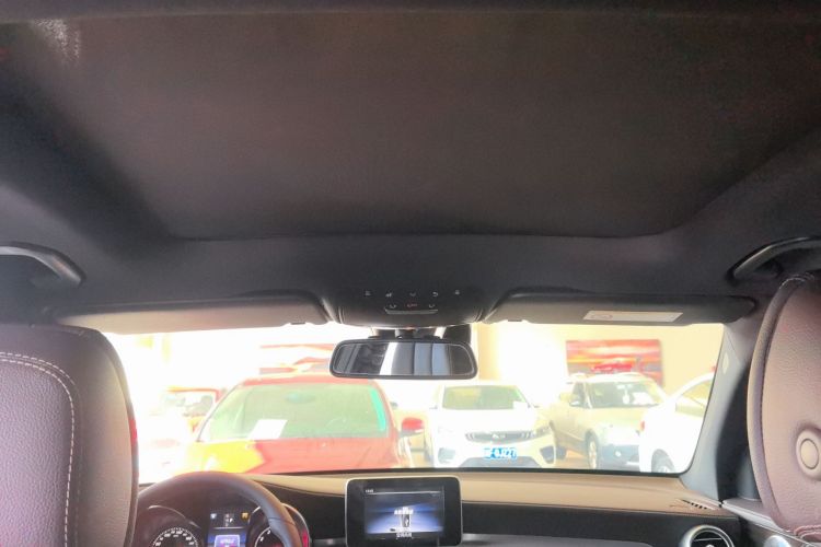 奔驰GLC 2017款 GLC 260 4MATIC 动感型中控内饰22