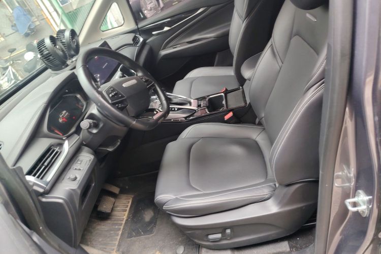 上汽大通MAXUS 大通G50 2019款 1.5T 首发款自动豪华版 7座中控内饰19