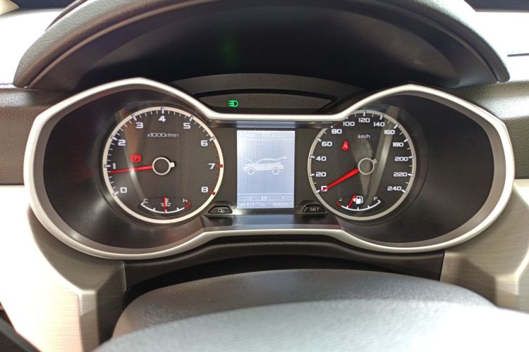 吉利汽车 博越 2016款 1.8TD 自动智尚型中控内饰14