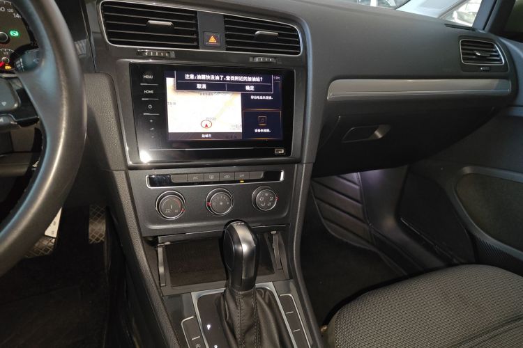 大众 高尔夫 2020款 280TSI DSG舒适型中控内饰16