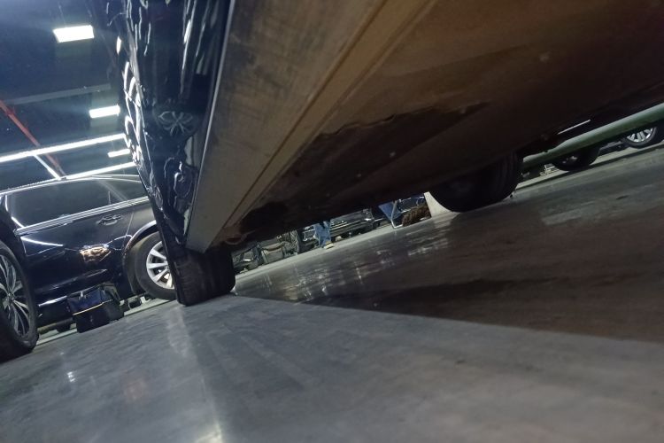 理想汽车 理想ONE 2021款 增程6座版局部细节9002