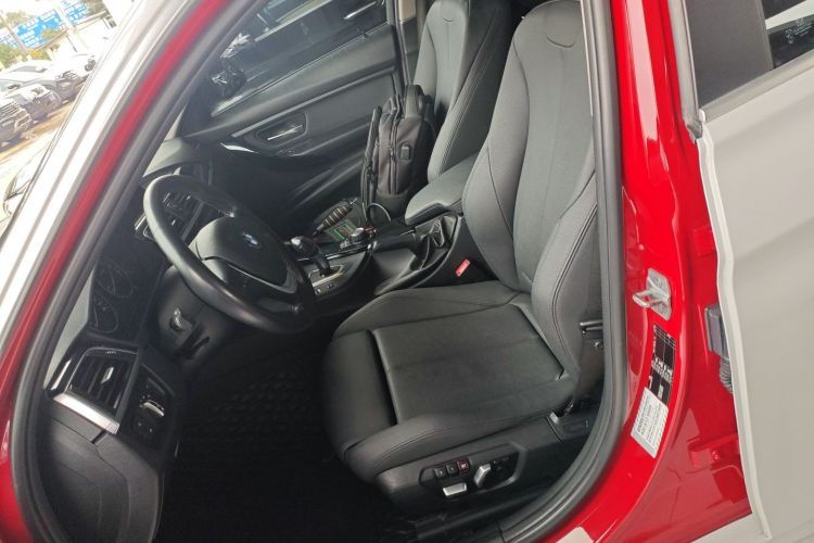 宝马3系 2018款 320Li 时尚型局部细节19