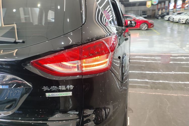 福特 翼虎 2015款 1.5L GTDi 两驱风尚型车身外观6006