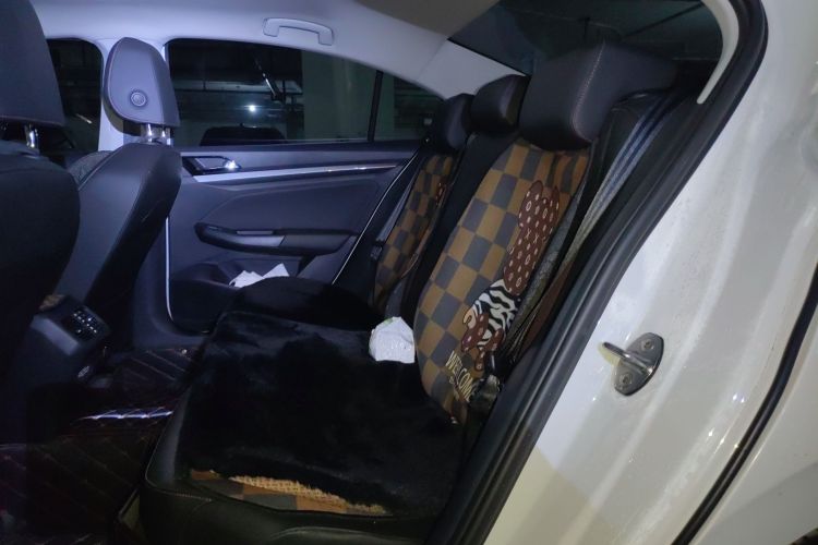 大众 宝来 2021款 1.5L 自动舒适智联版中控内饰21