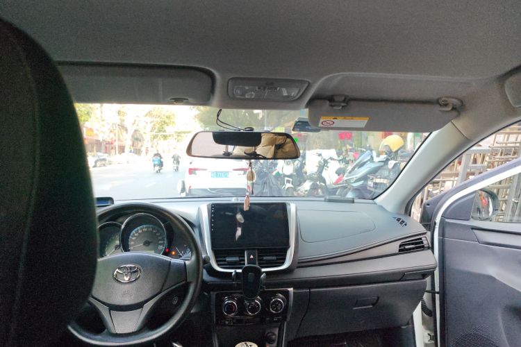 丰田 YARiS L 致炫 2019款 1.5E CVT魅动版 国VI中控内饰22