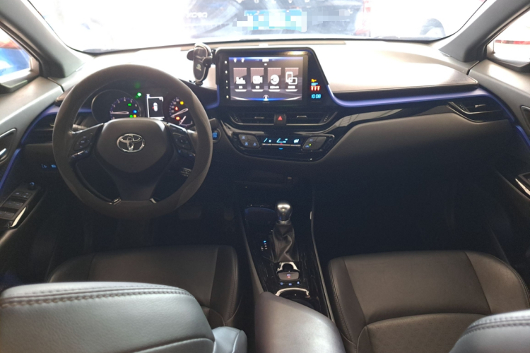 丰田 奕泽IZOA 2018款 2.0L 奕驰版 国VI中控内饰12