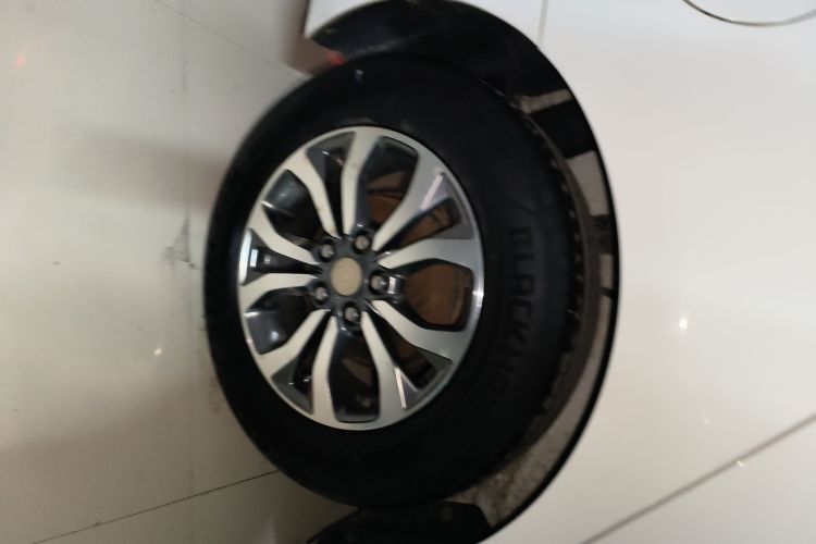 雪佛兰 科沃兹 2019款 320 自动欣享天窗版车身外观6008