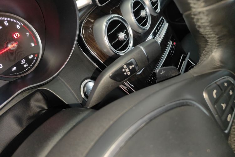 奔驰GLC 2016款 GLC 260 4MATIC 动感型局部细节18